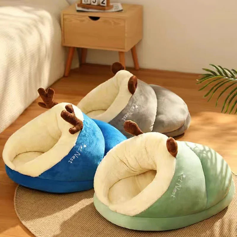 Warm Small Dog/Cat Kennel Bed Breathable Dog/Cat House Cute Slippers SWarm Small Dog/Cat Kennel Bed Breathable Dog/Cat House Cute Slippers Shaped Dog/Cat Bed Cat/Dog Sleep Bag Foldable Washable Pet House